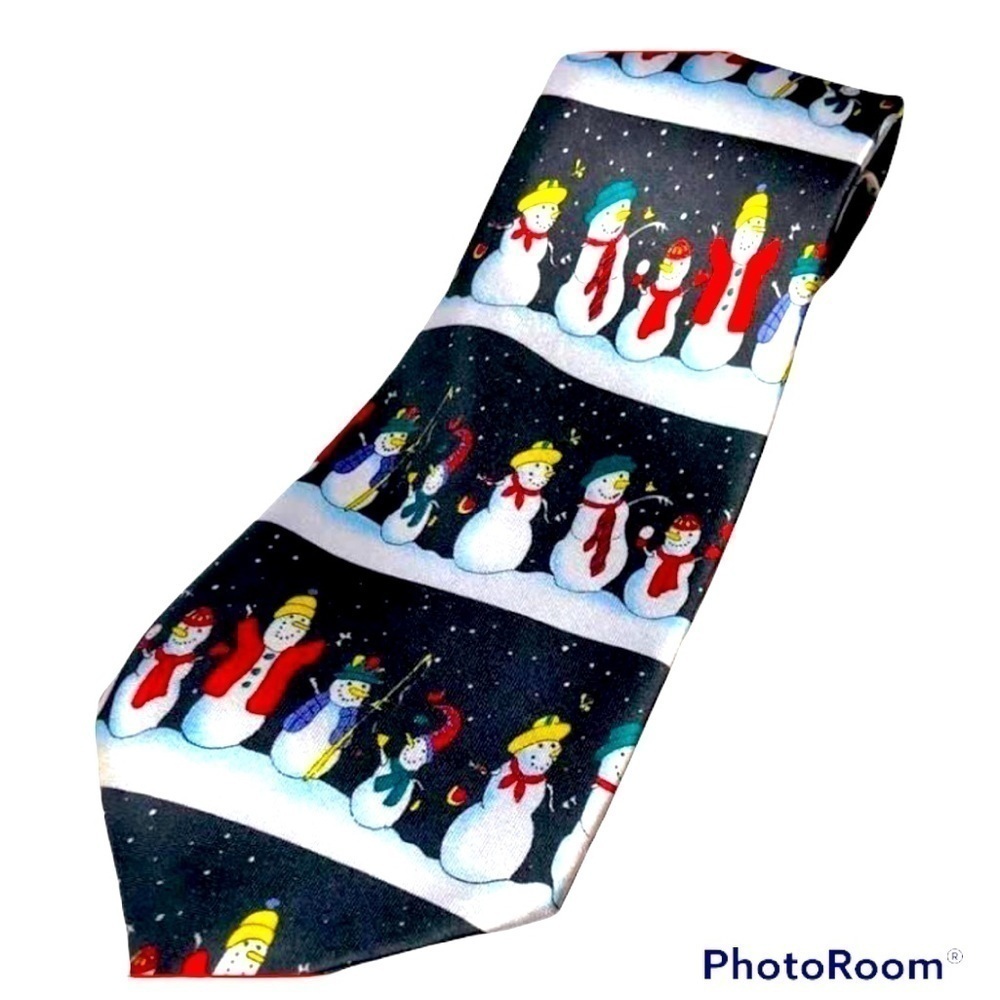 Hallmark Snowman Men’s Holiday Novelty Christmas Tie